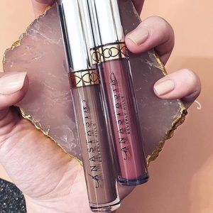 Meet your Posher, Corina